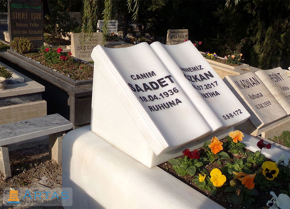 Kitabe Tasarımlı Uşak Beyazı Mermer Baş Taşı Kitabe Tasarımlı Uşak Beyazı Mermer Baş Taşı