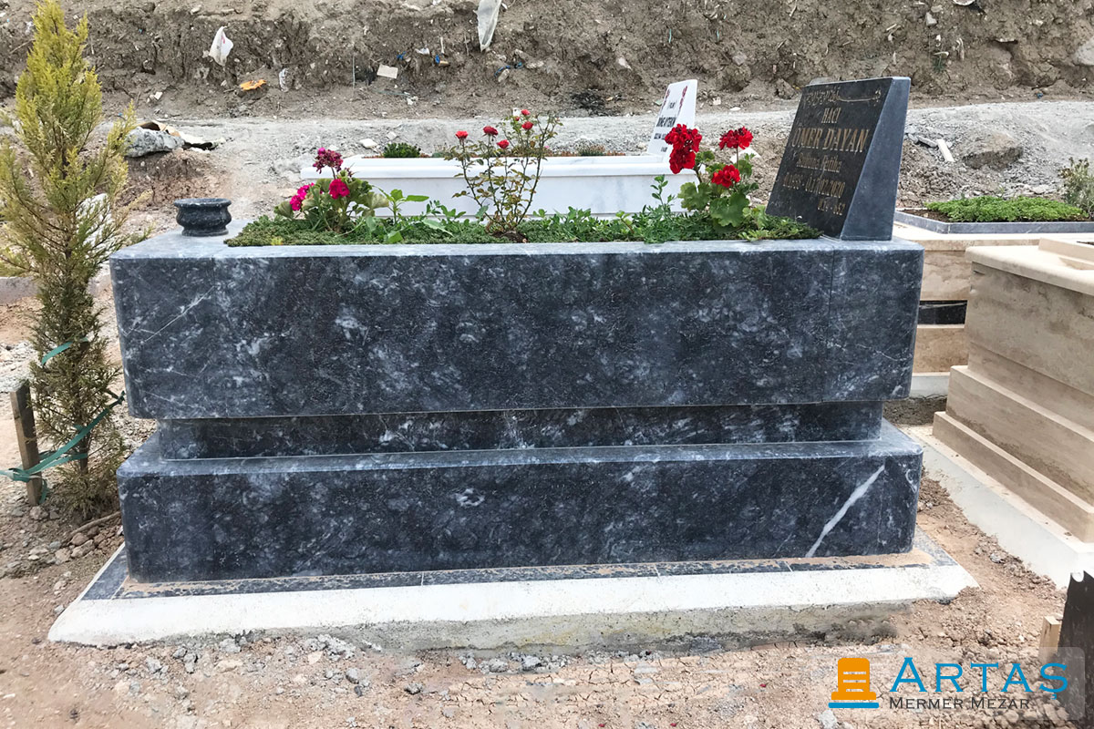 Akşehir Siyahı Tek Kişilik 30 40 Mermer Blok Mezar Akşehir Siyahı Tek Kişilik 30 40 Mermer Blok Mezar