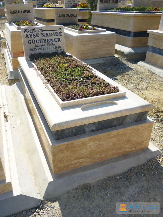 Karşıyaka Mezarlığı Tek Kişilik Mezar Yapım Çalışmamız