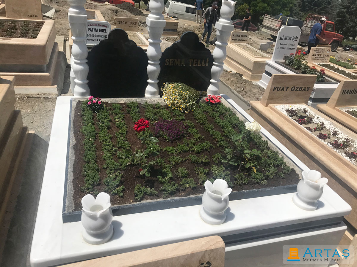 Kemalpaşa Çift Kişilik Sütun Ekli Mermer Mezar Kemalpaşa Çift Kişilik Sütun Ekli Mermer Mezar